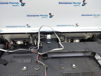 Нет звука на телевизоре Телефункен LED32S6